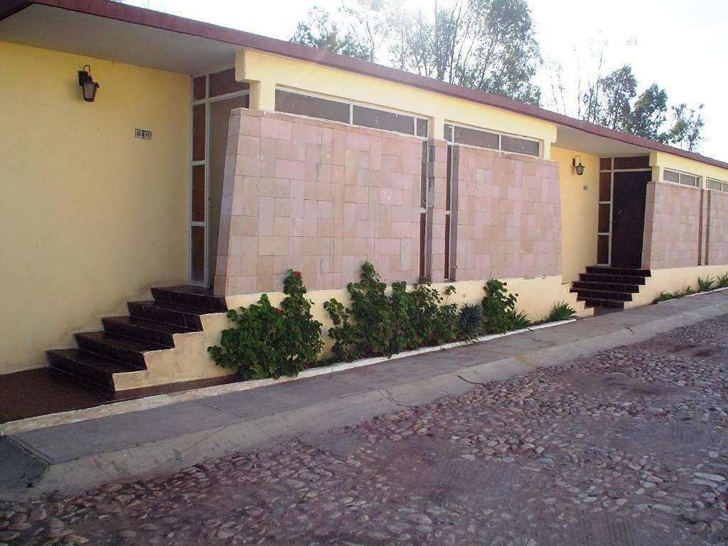 Motel La Fortuna Fresnillo Δωμάτιο φωτογραφία